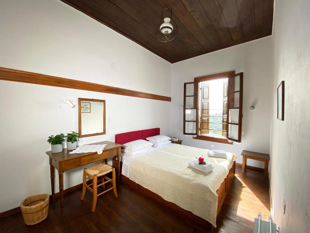 Alatinos Hotel Pinakatai ภายนอก รูปภาพ