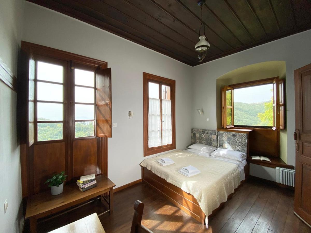 Alatinos Hotel Pinakatai ภายนอก รูปภาพ