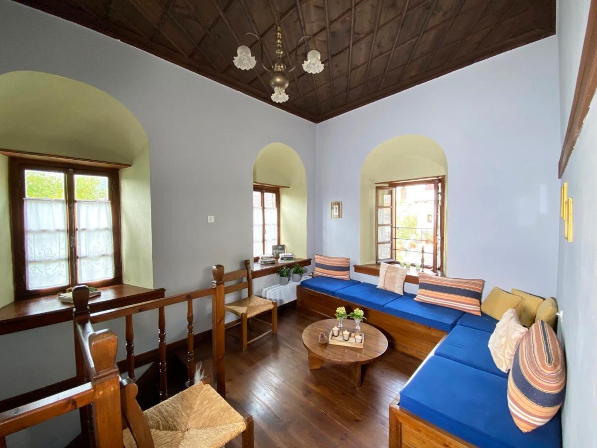 Alatinos Hotel Pinakatai ภายนอก รูปภาพ